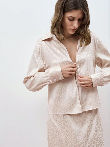 Maija Women's Casual/Work Leopard Pattern Jacquard Lace-Up Blouse