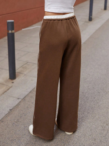 Maija Women's Casual Simple Contrasting Trim Drawstring Waist Sweatpants