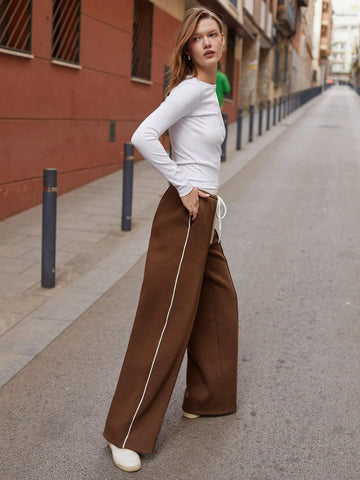 Maija Women's Casual Simple Contrasting Trim Drawstring Waist Sweatpants