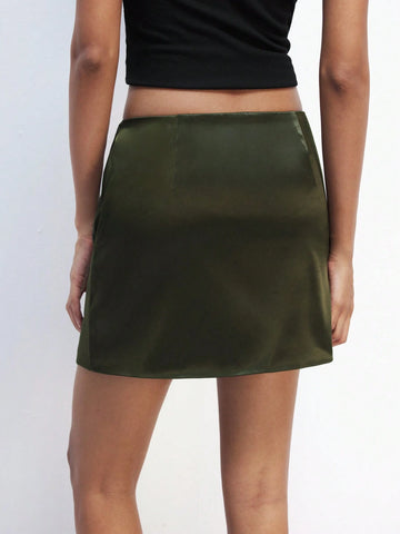 Maija Women's Satin Fabric Skirt With Zipper Pocket, Fashionable And Versatile, Olive Green, Autumn/Winter