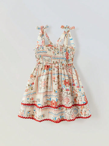Young Girl Oversized Casual Ditsy Floral Dress