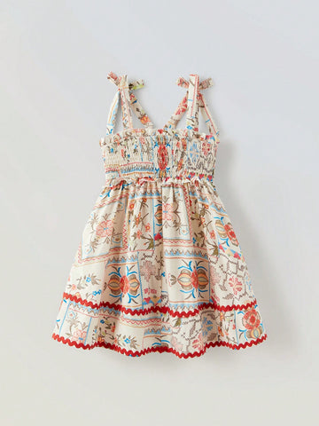 Young Girl Oversized Casual Ditsy Floral Dress