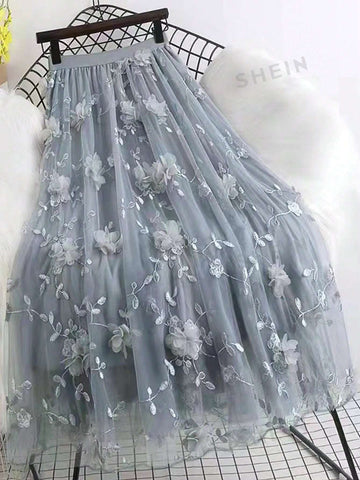 Mesh Embroidery Skirt