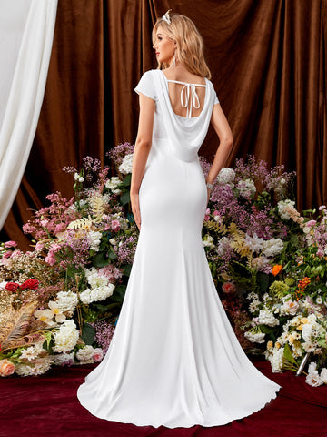 Mesh Insert Appliques Floor Length Wedding Dress Without Veil