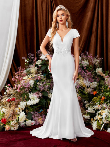 Mesh Insert Appliques Floor Length Wedding Dress Without Veil