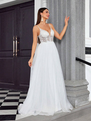 Mgiacy V Neckline Embroidered Lace Sparkling Cup Bust Sheer Net Big Hem Wedding Dress