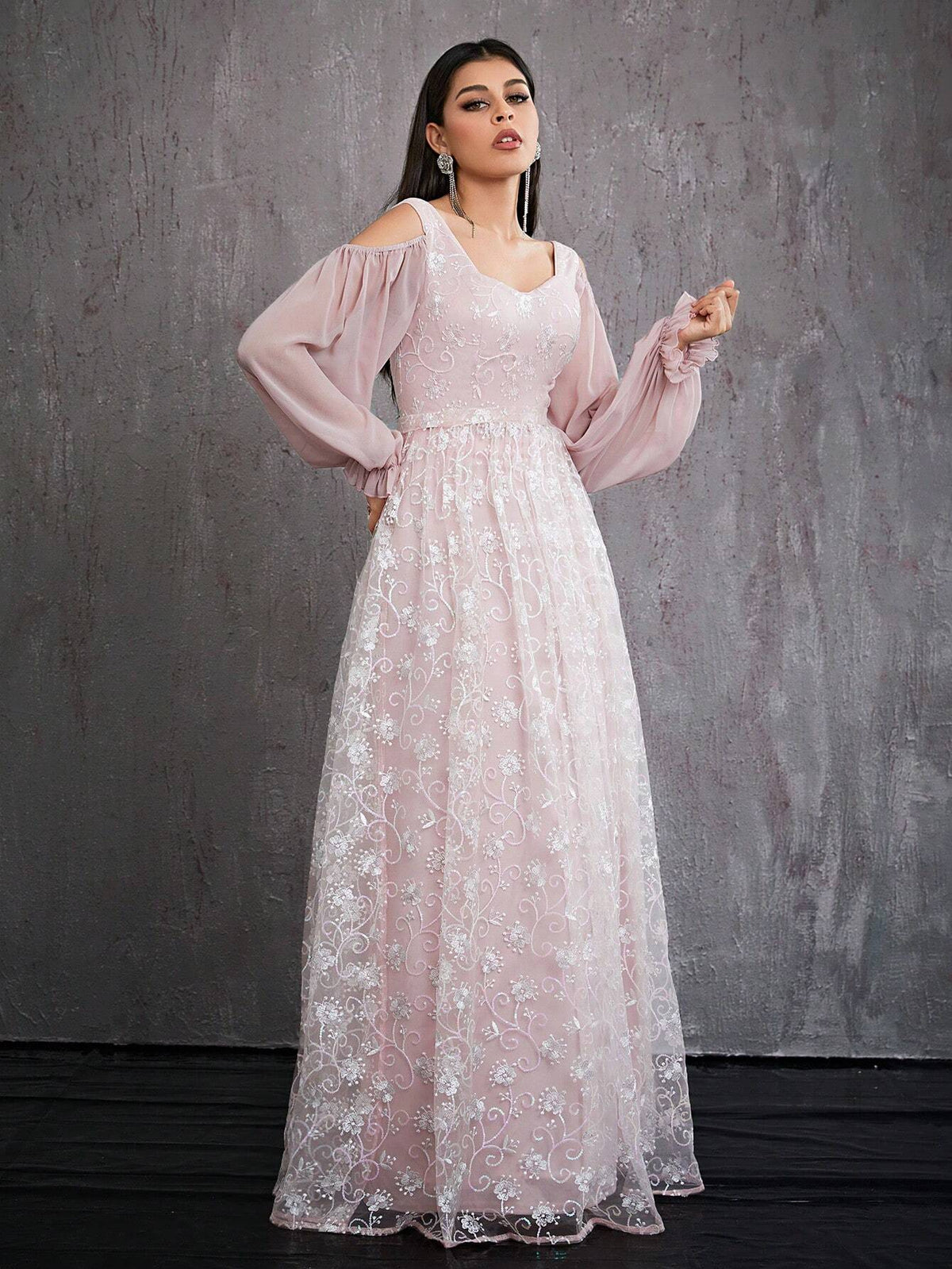 Mgiacy Beaded Embroidery Strapless Long Sleeve High-End Ball Gown