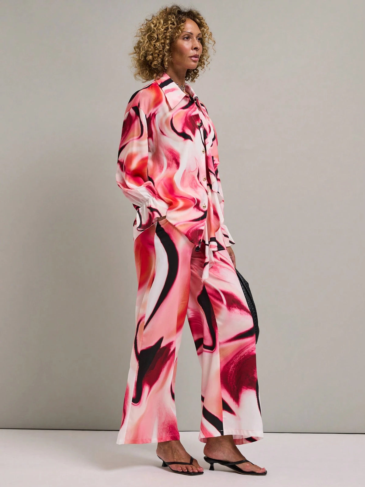 Miaspire Women's Front Button Pleated Ruffle Cuff Long Sleeve Blouse, Casual Vacation