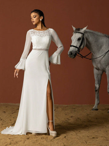 Minimalist Lace Patchwork Flare Sleeve French Light Bridal Gown