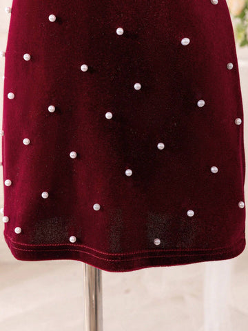 Mommy And Me Young Girl's And Young Girl's Fashion Elegant High-End Ruffle Sleeve Beaded Cinched Waist Simple Burgundy Velvet Dress