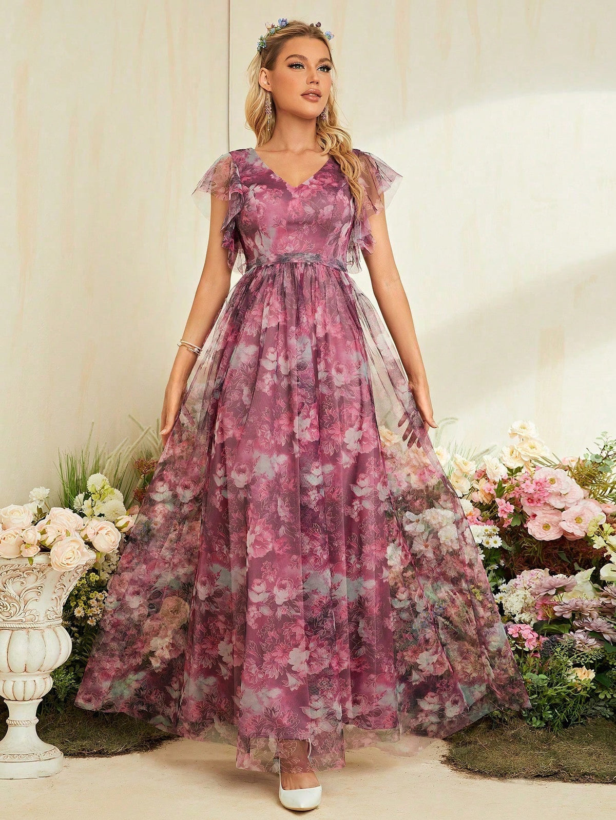 Mother Of The Bride Dress With V-Neckline, Floral Pattern And Sheer Net Fabric