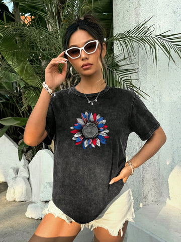 Black, Distressed, Washed, Cotton Blend, Sunflower, United States Graphic Oversized Crew Neck Women T-Shirt, Suitable For Spring/Summer