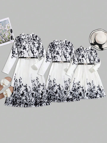 New Arrival Girls' Lovely Vitality White Pleated Long Dress For Daily Wear Sibling Outfits Mathing Outfits (3 Pieces Are Sold Separately)