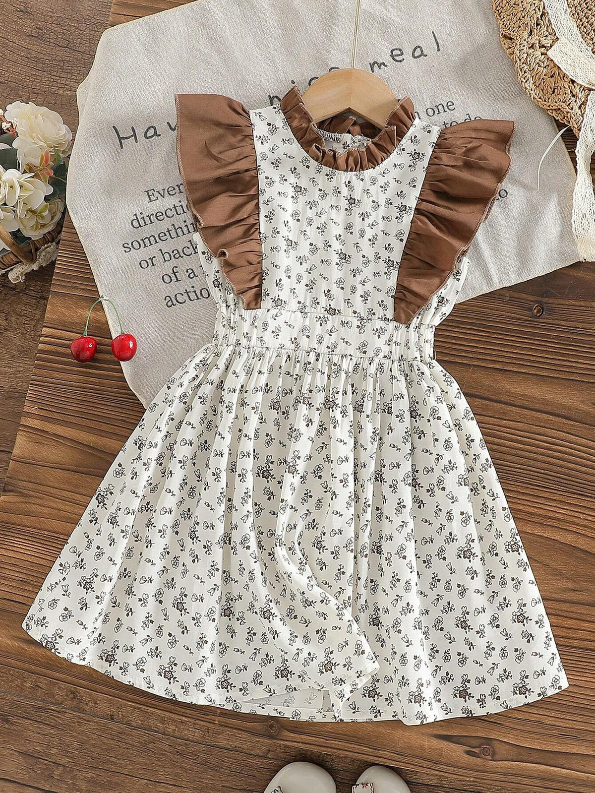 New Ditsy Floral Elegant Girl Sleeveless Dress, Spring/Summer