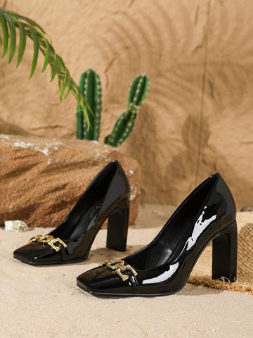 New Fashionable Patent Leather Thick Heel Square Toe Metal Buckle