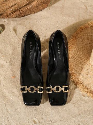 New Fashionable Patent Leather Thick Heel Square Toe Metal Buckle