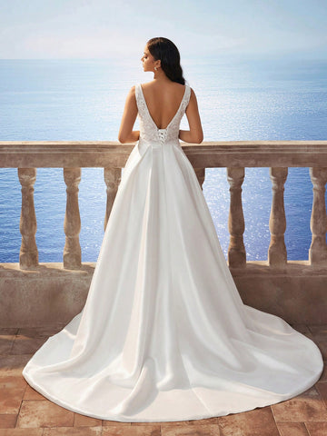 New Gorgeous Sleeveless Deep V-Neck High Slit Wedding Dress, White