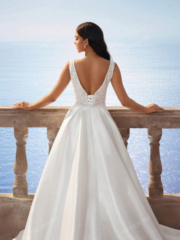 New Gorgeous Sleeveless Deep V-Neck High Slit Wedding Dress, White