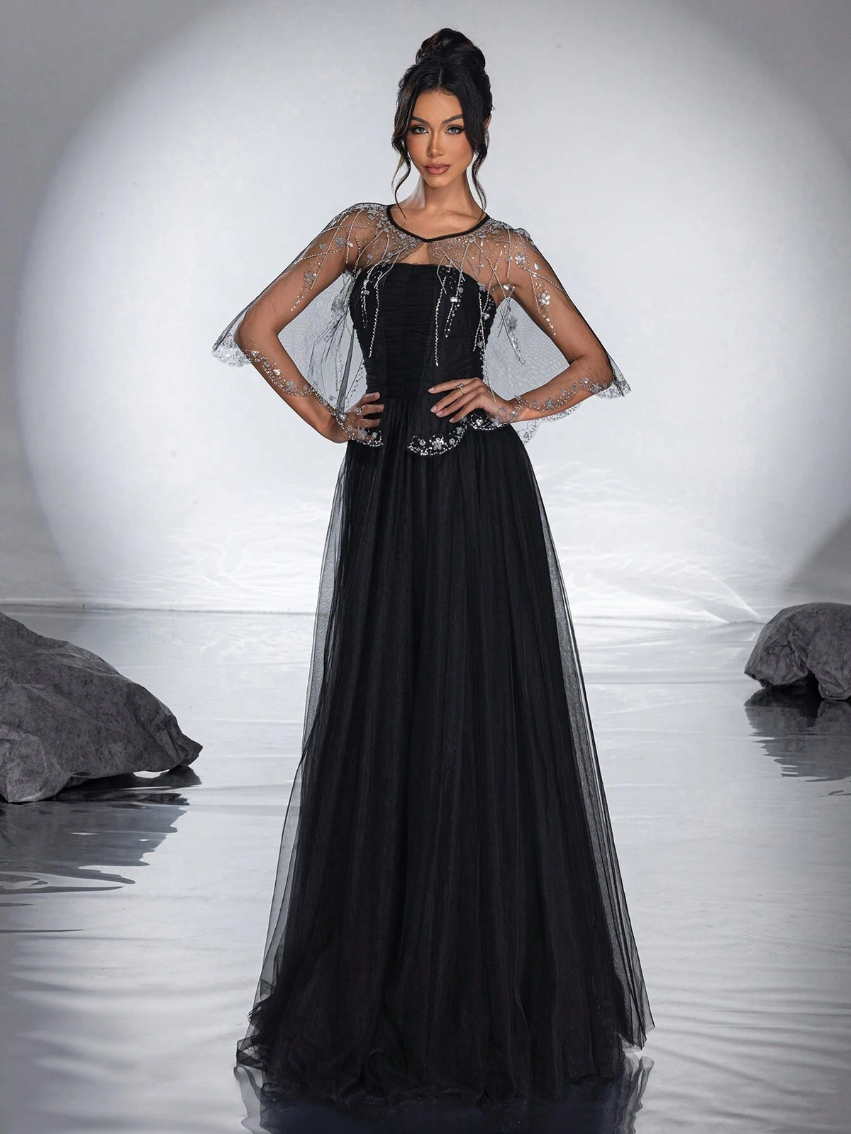 New High-End And Elegant Elegant Evening Dress For Dinner And Ceremony