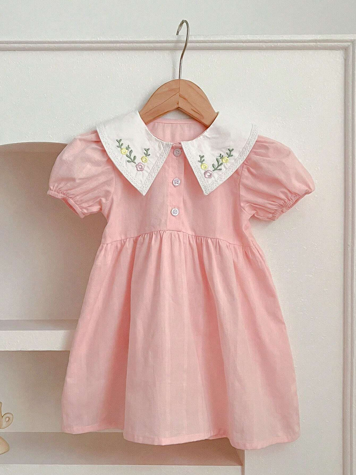 New Summer Collection Cute Short Sleeve Embroidered Princess Girls' Dress For Baby Girls