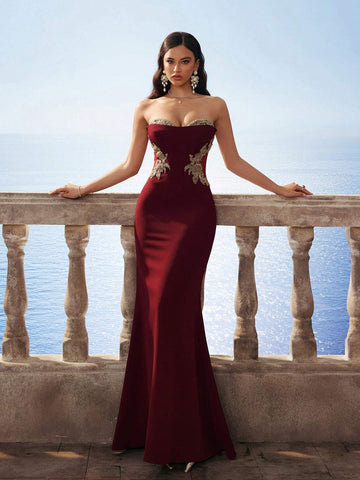 Noble Elegant Off Shoulder Burgundy Vintage Palace Hollow Out Sequin Sexy Mermaid Formal Evening Prom Gown Bridesmaid Dress