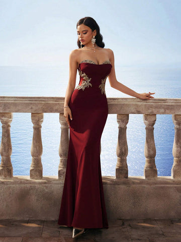 Noble Elegant Off Shoulder Burgundy Vintage Palace Hollow Out Sequin Sexy Mermaid Formal Evening Prom Gown Bridesmaid Dress