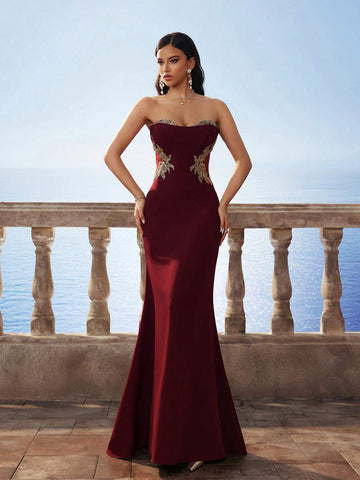 Noble Elegant Off Shoulder Burgundy Vintage Palace Hollow Out Sequin Sexy Mermaid Formal Evening Prom Gown Bridesmaid Dress