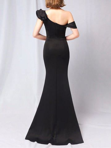 Off-Shoulder Mermaid Evening Dress With Ruffled Hemline And Bodycon Fit