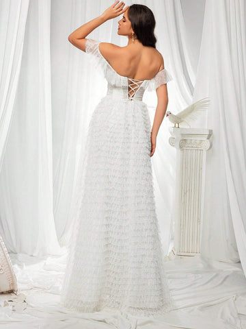 Off-Shoulder Sheer Lace Women's Evening Dress With Long Skirt