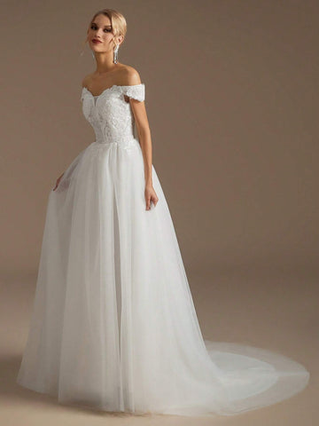 Off Shoulder Appliques Bodice Mesh Wedding Dress