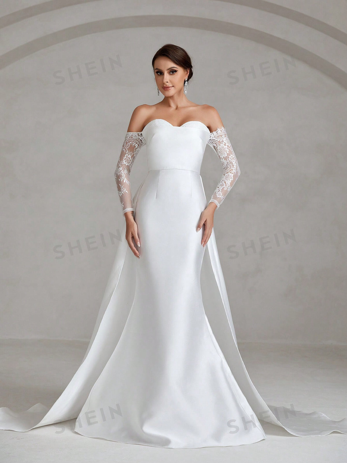 Off Shoulder Contrast Lace Mermaid Hem Wedding Dress