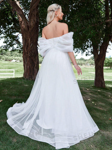 Off Shoulder Contrast Mesh Wedding Dress