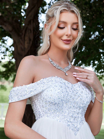 Off Shoulder Contrast Mesh Wedding Dress