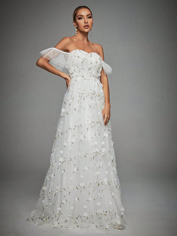 Off Shoulder Floral Appliques Mesh Overlay Maxi Dress