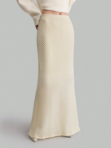 Ontre Knit Elastic Fabric Cream Yellow Tall Women's Skirt With Textured Material, Business Casual Elegant Ladies High Waist Skirt With Elastic Waistband, Suitable For Autumn & Winter