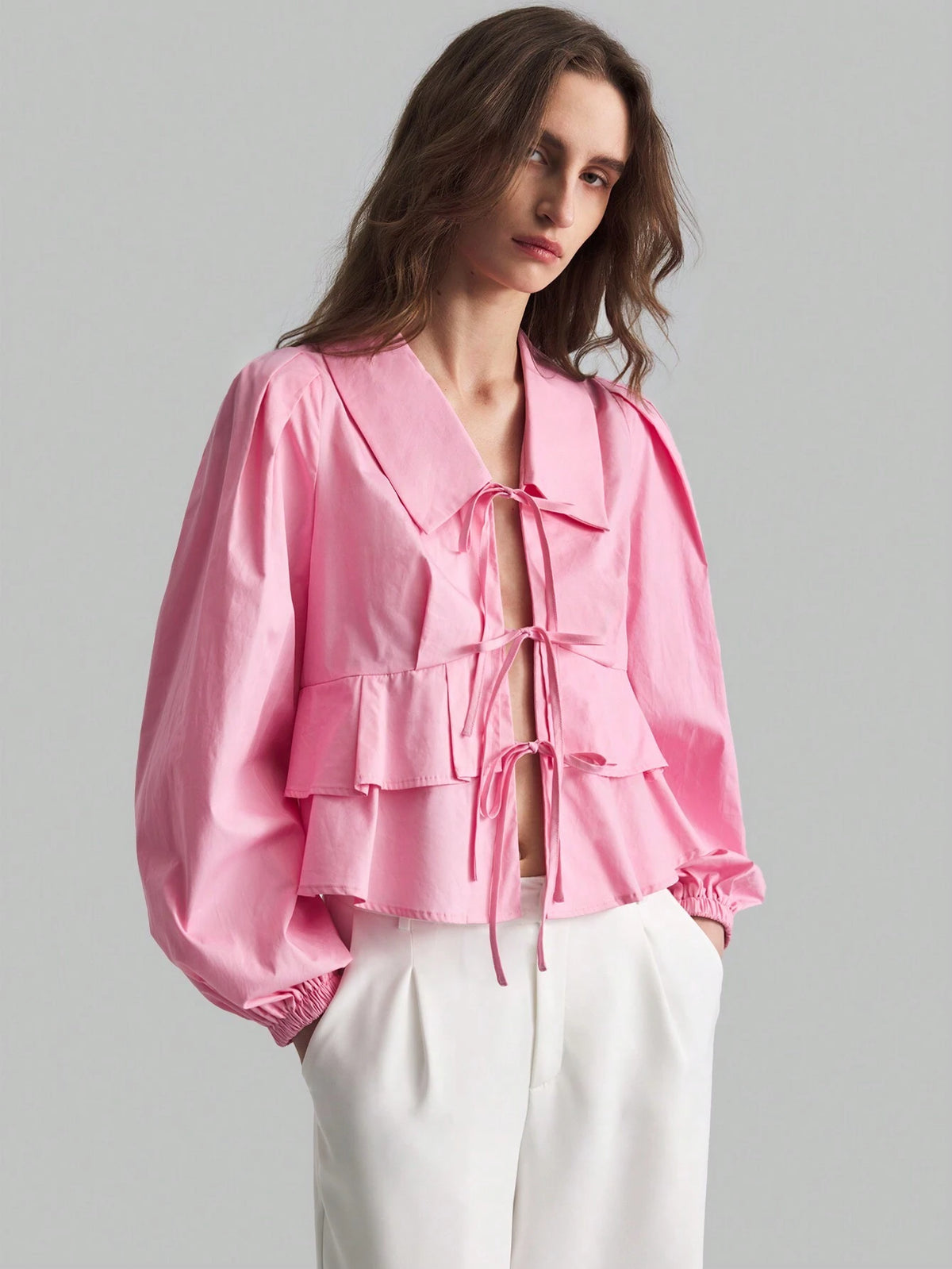 Loose Romantic Ruffled Collar Puff Sleeve Tie Front Blouse