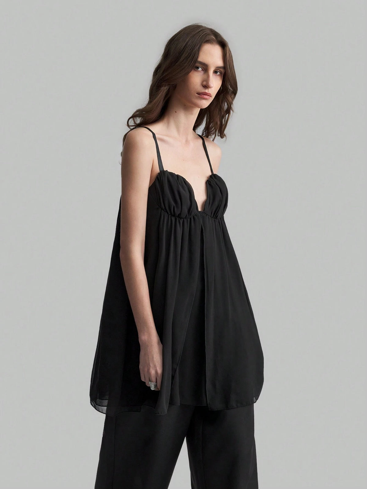 Ontre Women's Black Pleated Chiffon Spaghetti Strap Romantic Dress