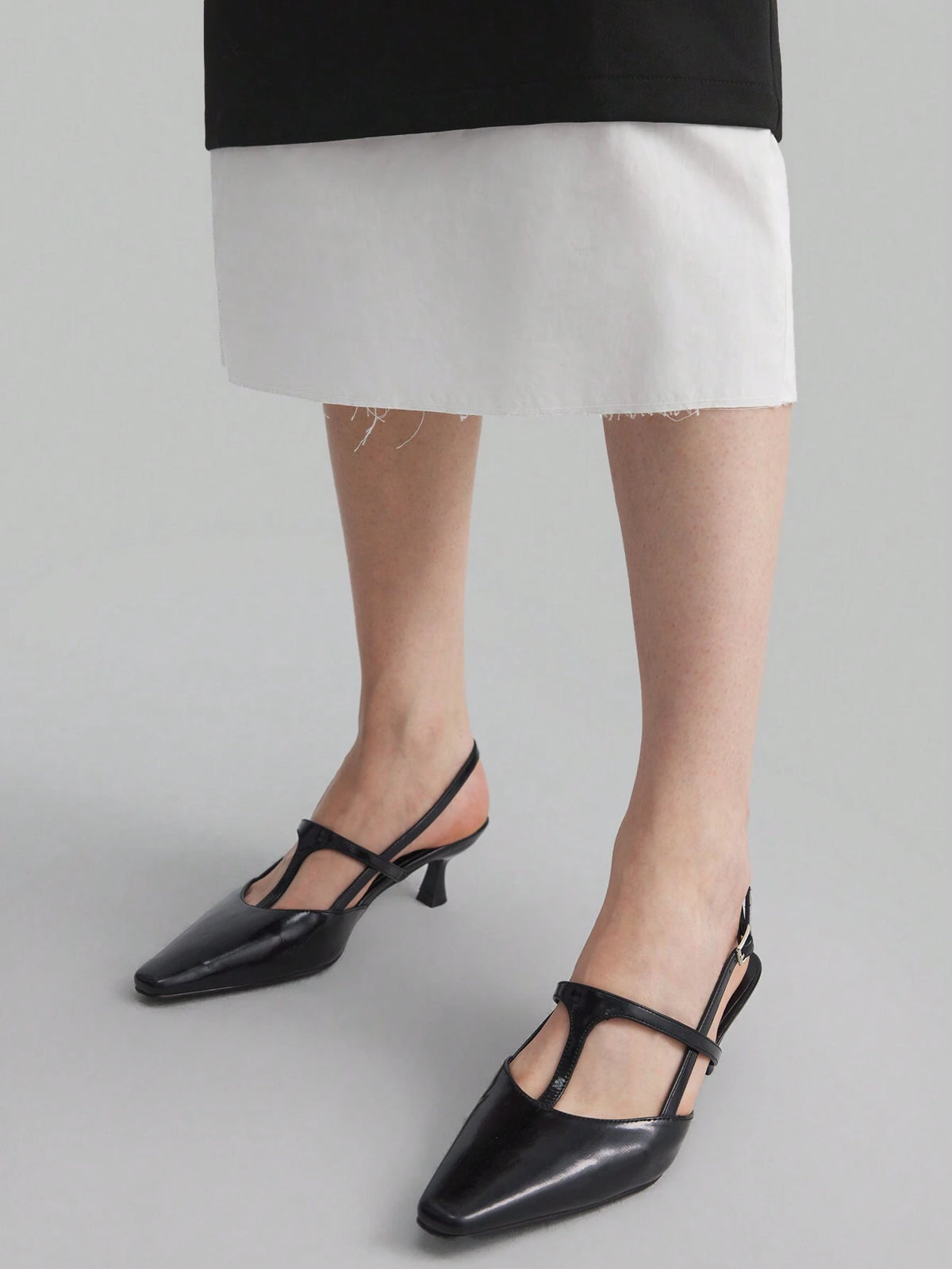 Ontre Women's Color Block Patchwork Elegant Business Commuting Fashionable A-Line Skirt, Black And White, For Autumn