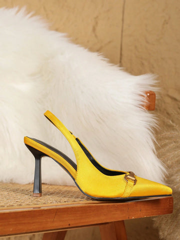 Plus Size Fashion Pointed Toe Stiletto High Heel Shoes, Women Classic Retro Closed Toe Slip-On