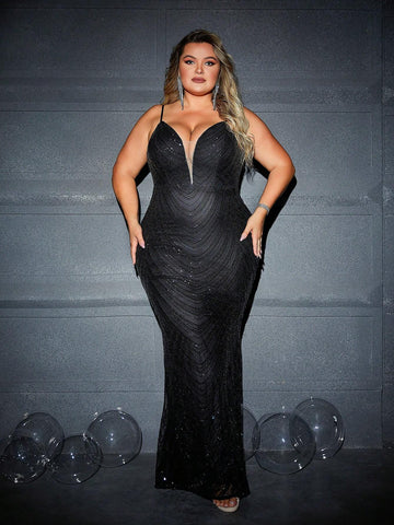 Plus Size Women's Black Sequined Mermaid Formal Evening Dress With Spaghetti Straps