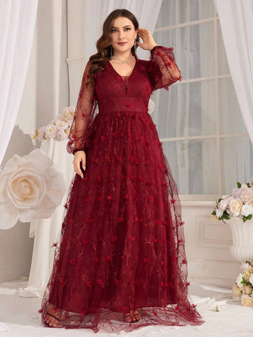 Plus Size Women's Floral Embroidery Mesh Lantern Sleeve Cocktail Dress