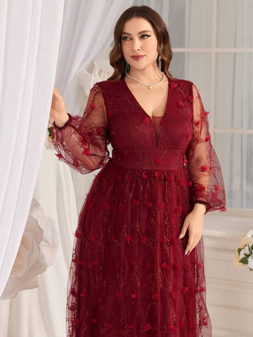 Plus Size Women's Floral Embroidery Mesh Lantern Sleeve Cocktail Dress