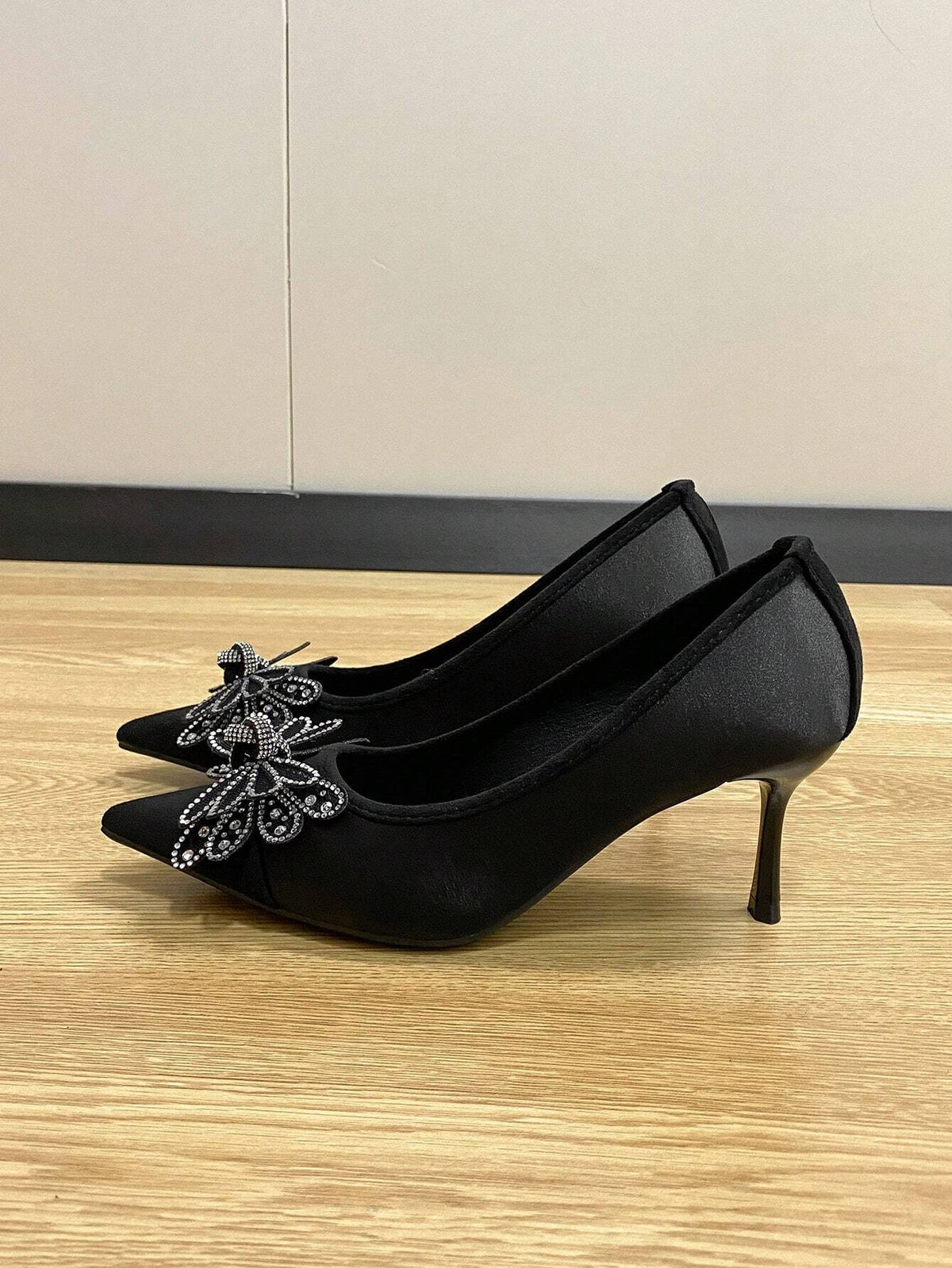 Pointed Toe Shallow Mouth Thin Heel Women's Shoes, Versatile Bowknot Rhinestone Slip-On Flats