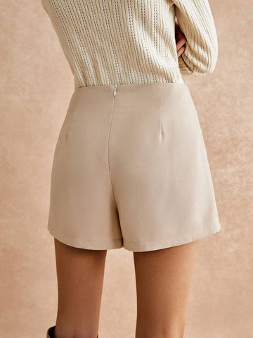 Poéselle Women's Solid Color Applique Cross Wrap Elegant Commuter Shorts