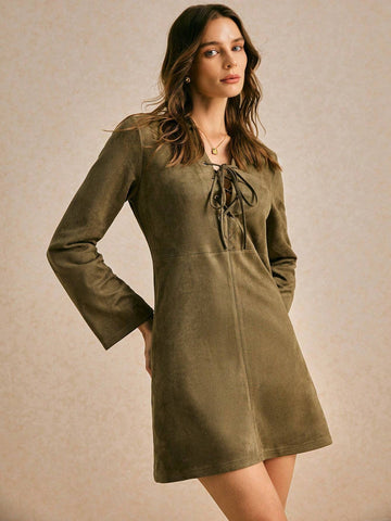 Poéselle Women's Solid Color V-Neck Lace-Up Long Sleeve Mini Dress