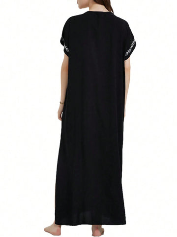 Printed V-Neck Summer Dress With Large Hem