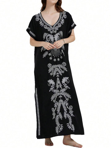Printed V-Neck Summer Dress With Large Hem