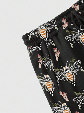 ROMWE Fairycore Women's Casual Vacation Shorts With All-Over Bee & Mushroom Print