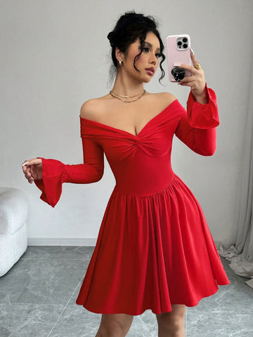 Red Color Sexy Twisted Off Shoulder Backless Waist Ruched A-Line Mini Dress With Glitter Detail For Women's Dating Party Cocktail Valentines Day