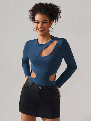 Renata Lins Women'S Slim Fit Hollow Out Bodysuit In Solid Color